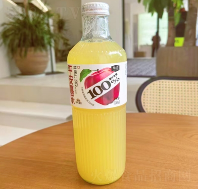 ��ŵ100%ƻ��֭900ml