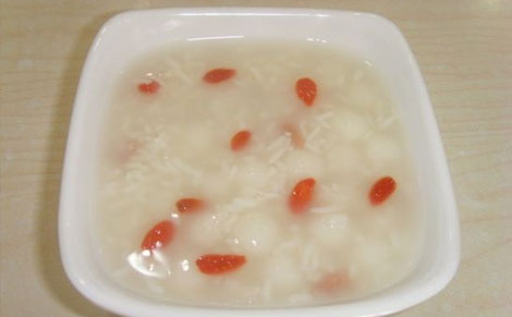 Բ